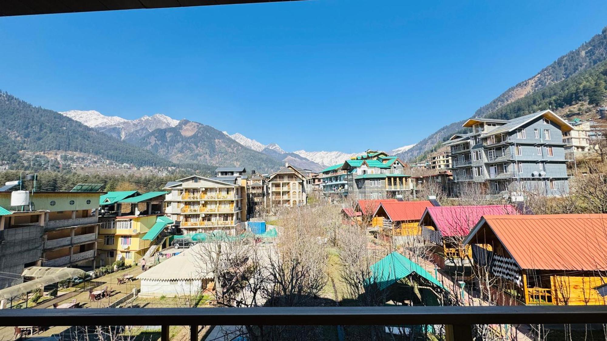 The Midnight Garden Manali Hotel Exterior photo